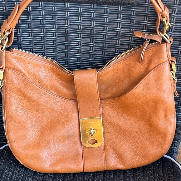 Jaeger Saddle Leather shoulder Bag - Picture 3 of 16